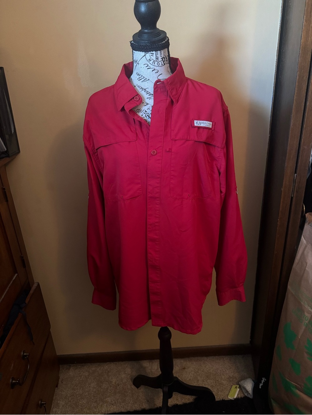 Realtree Men's Lightweight Long-Sleeve Shirt Jacket in Red